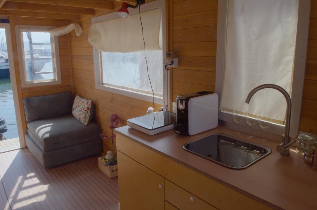 Houseboat Cagliari Hotel Kültér fotó