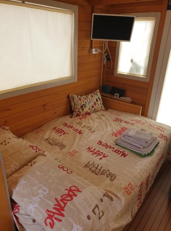 Houseboat Cagliari Hotel Kültér fotó